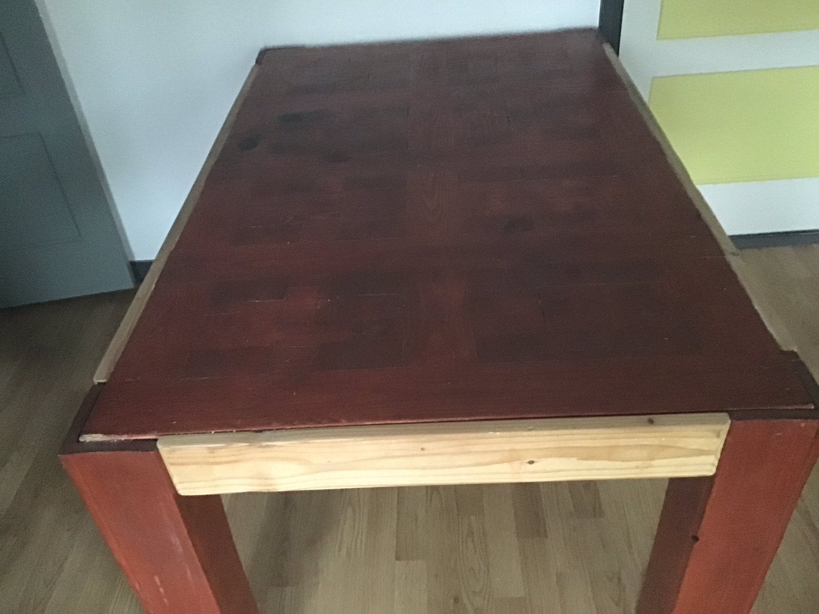 Eettafel van gerecyled hout Mahonie gebeits, Ophalen, Gebruikt, 100 tot 150 cm, 50 tot 100 cm