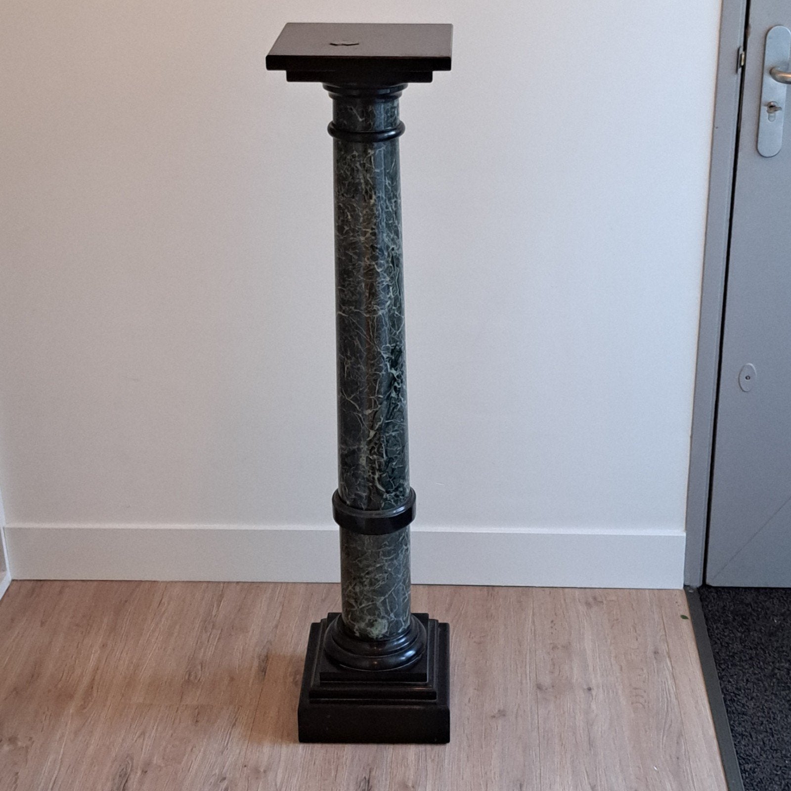 mooie marmeren zuil - 113cm hoog, Ophalen