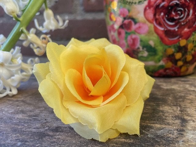 Kunstbloemen nieuw, versiering, decoratie,carnaval,bloemstuk, 3811JM, Info@rodebeagle.nl, Rode Beagle kunstbloemen, Nieuw