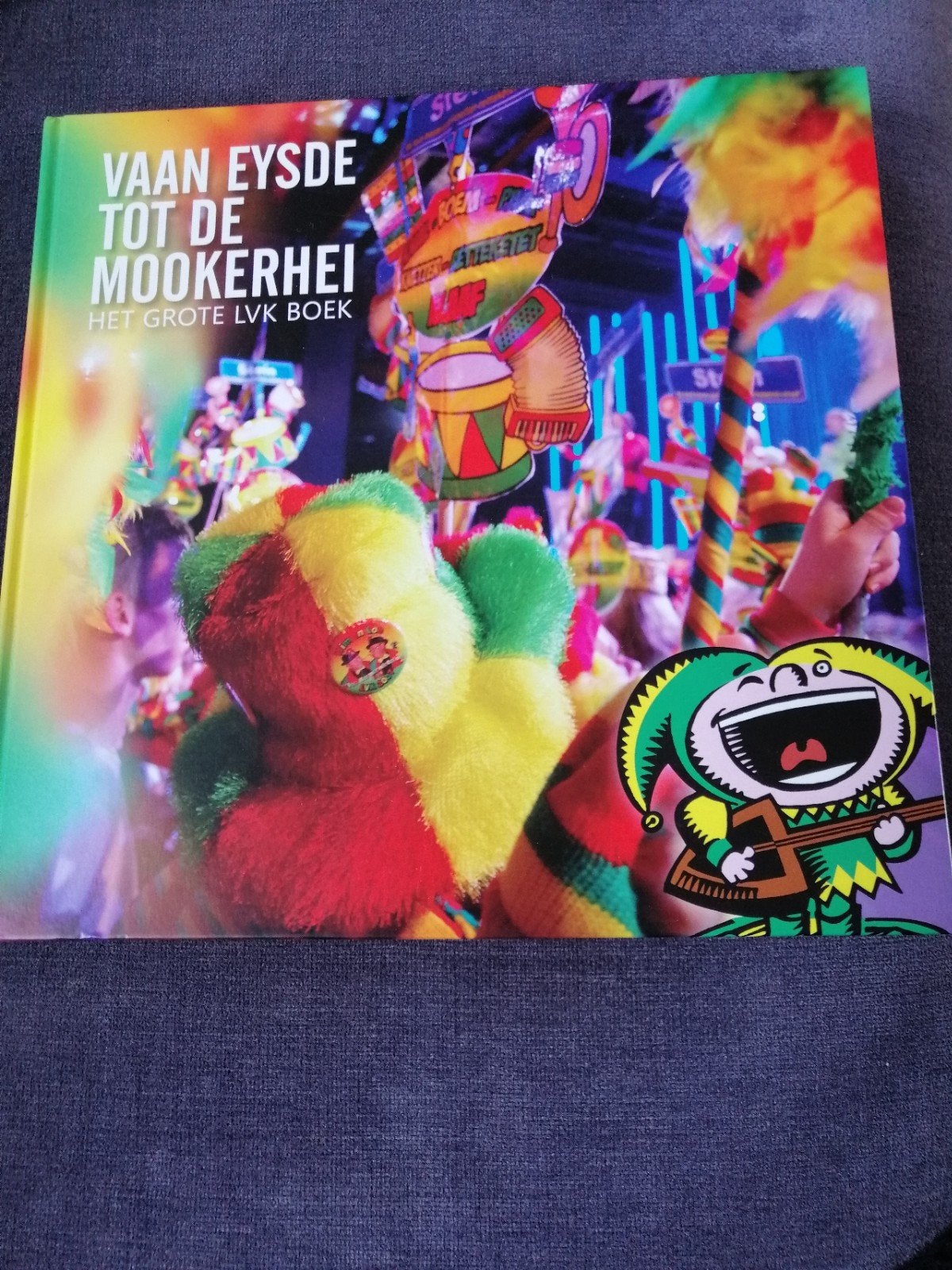 boek lvk, Ophalen of Verzenden