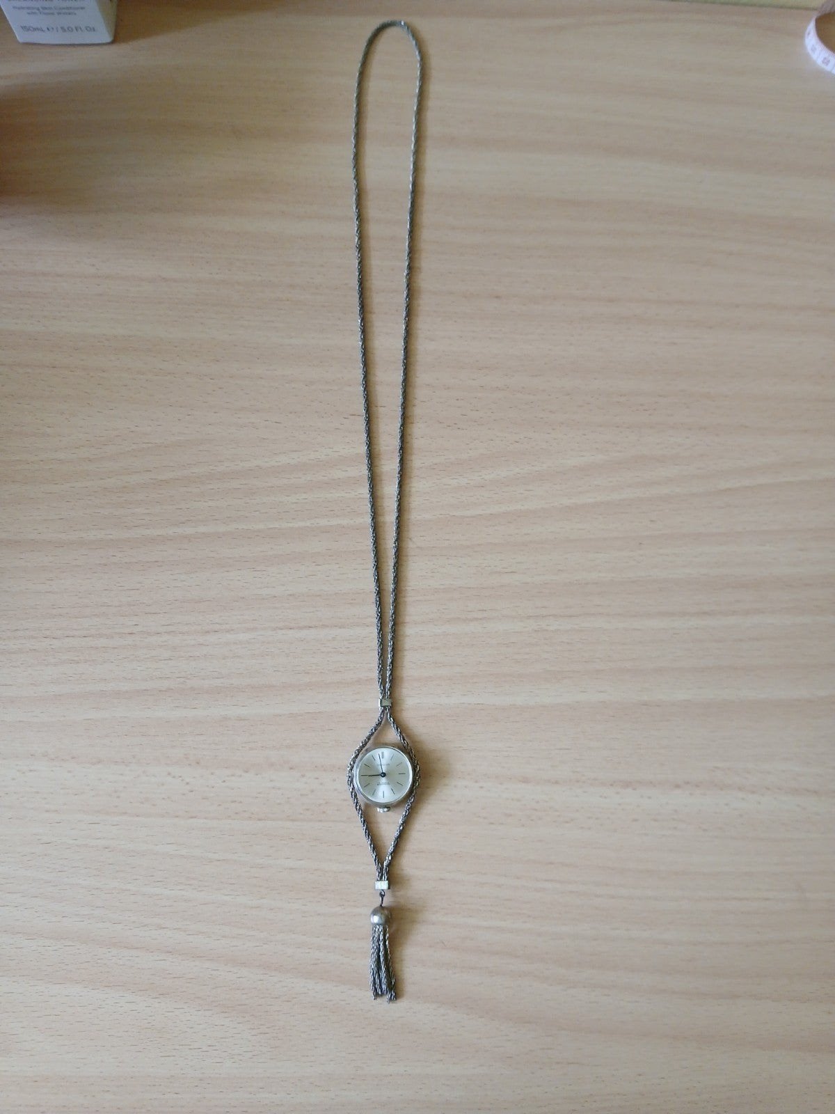 AHS Dames Ketting Analoog Horloge - Zilverkleurig Metaal, Overige merken, Zakhorloge, Overige materialen, Ophalen of Verzenden