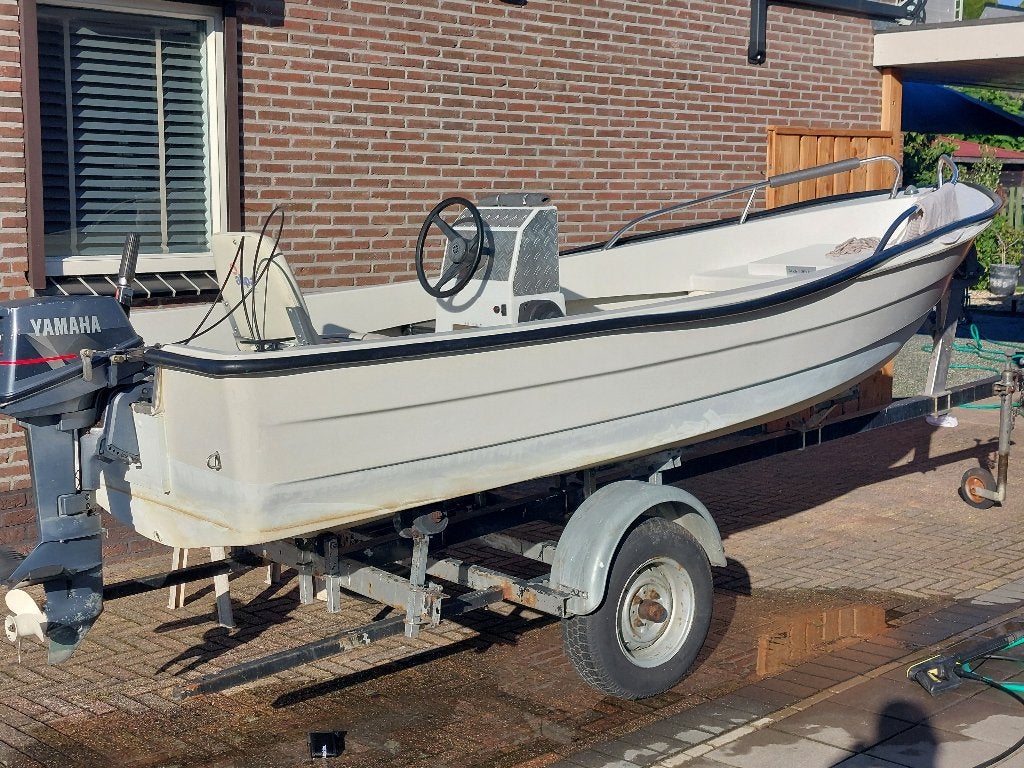 Boot consoleboot RANA 4,2 meter, Yamaha 8 PK , incl. trailer, Watersport en Boten, Gebruikt, 4 m, Buitenboordmotor, 2.00 meter