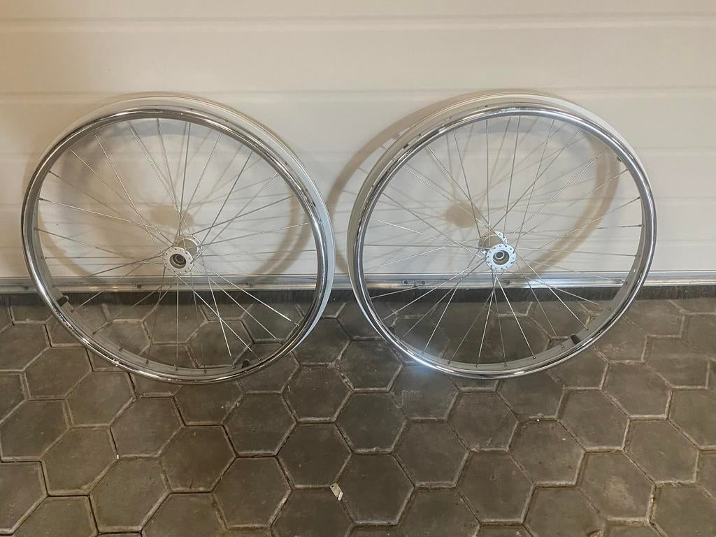 2 nieuwe rolstoelwielen, Diversen, Rolstoelen, Ophalen, Nieuw