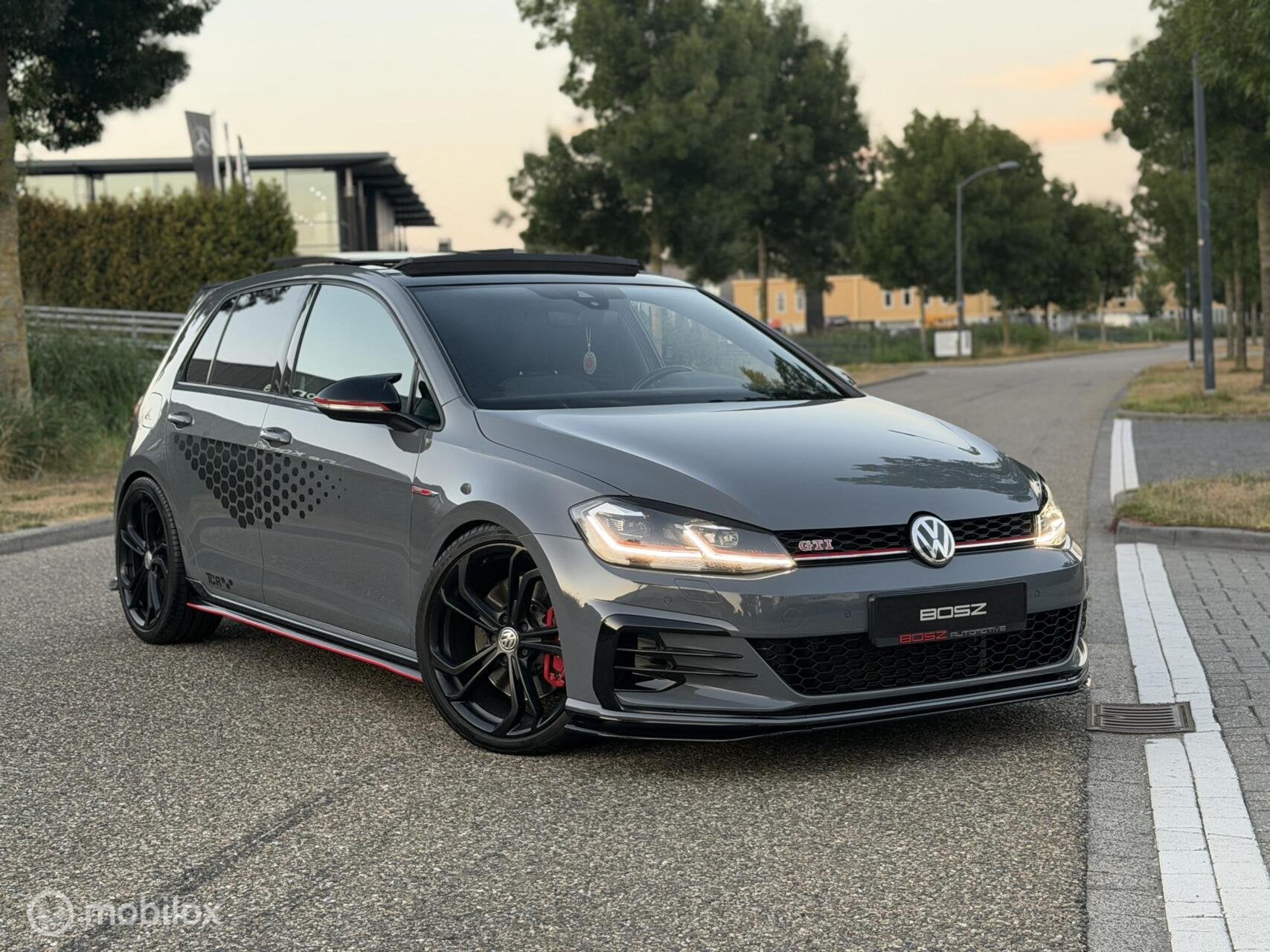 Volkswagen Golf 7.5 2.0 TSI GTI TCR DSG PANO NARDO DCC BULLX, 15 km/l, 4 cilinders, Alcantara, Bedrijf