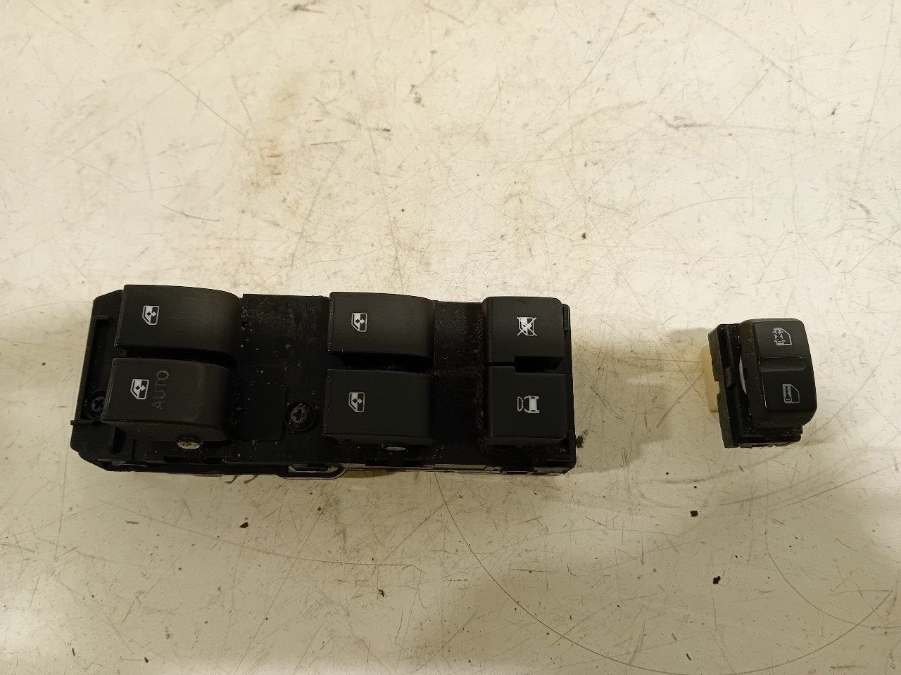 Bedieningspaneel elektrische ramen Chevrolet Captiva, Onderdelen@venauto.nl, Van der Ven Autorecycling B.V., Gebruikt, Ettenseweg 76, 4706 PB Roosendaal, The Netherlands