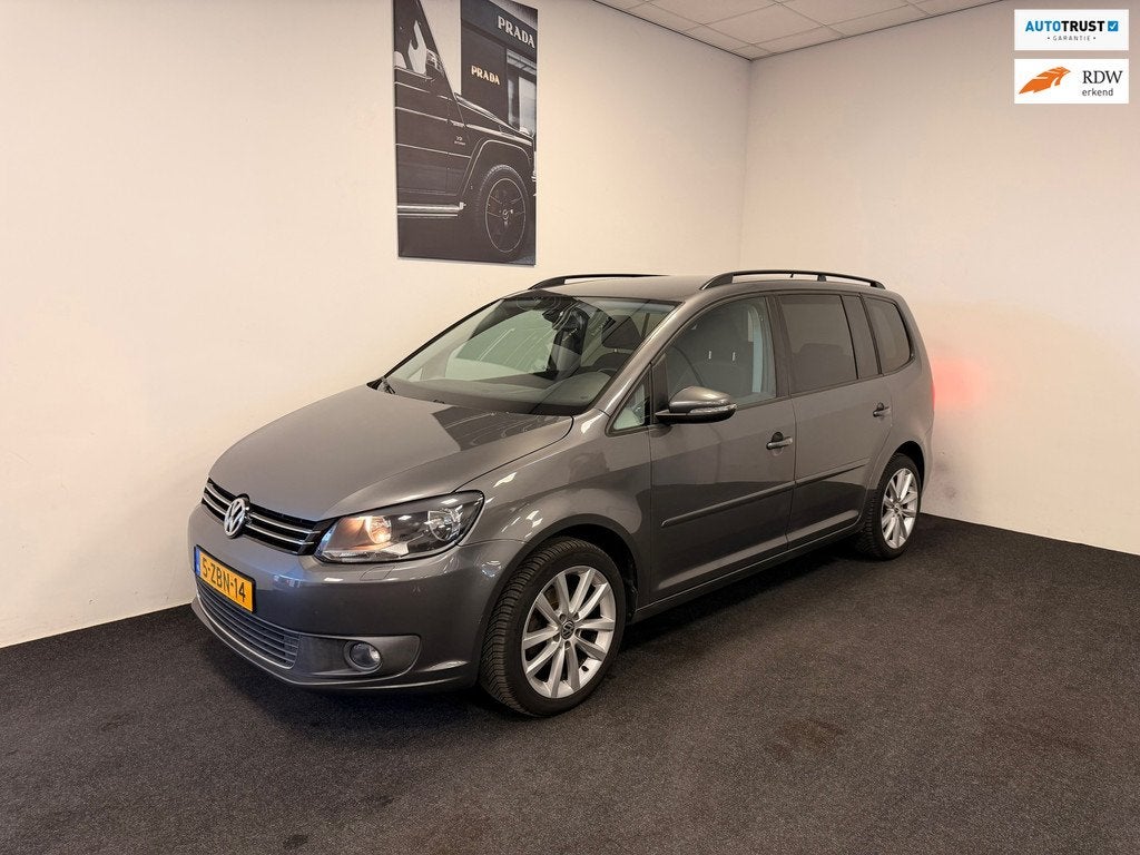 Volkswagen Touran 1.4 TSI Comfortline Automaat, Auto's, Volkswagen, Euro 5, Gebruikt, Zwart, 4 cilinders