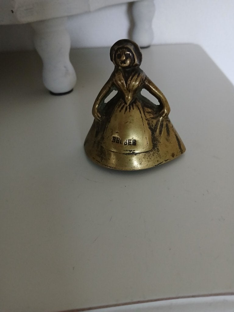 tafelbel boerin, Antiek en Kunst, Antiek | Koper en Brons, Ophalen of Verzenden, Koper