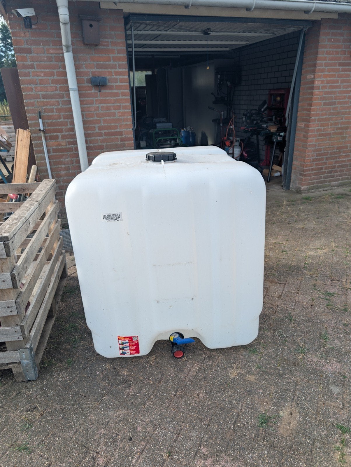 IBC tank 1000 liter - gespoeld, voorheen food grade zuur, Tuin en Terras, Regentonnen, Ophalen