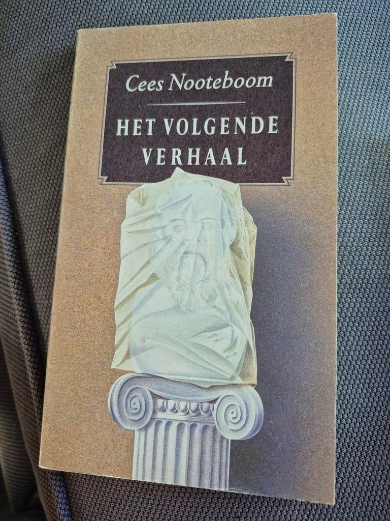 Cees Nooteboom - Het Volgende Verhaal, Boeken, Ophalen of Verzenden, Gelezen, Cees Nooteboom, Nederland