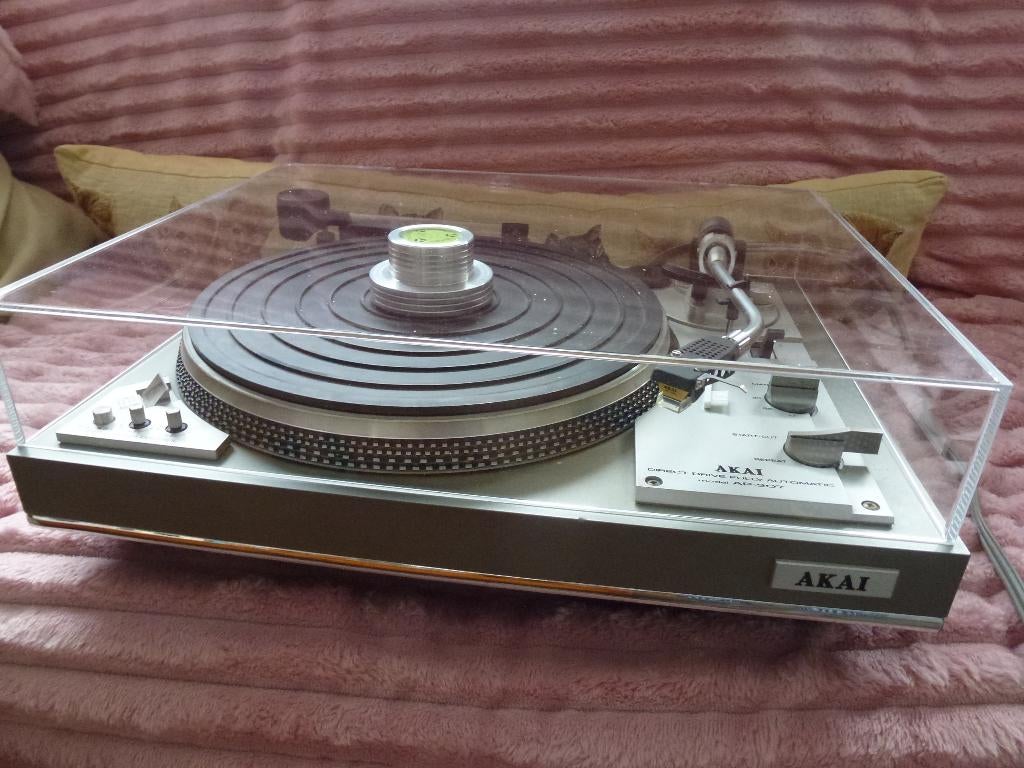 AKAI PLATENSPELER MODEL AP-207, Audio, Tv en Foto, Platenspelers, Ophalen, Automatisch, Zo goed als nieuw, Platenspeler
