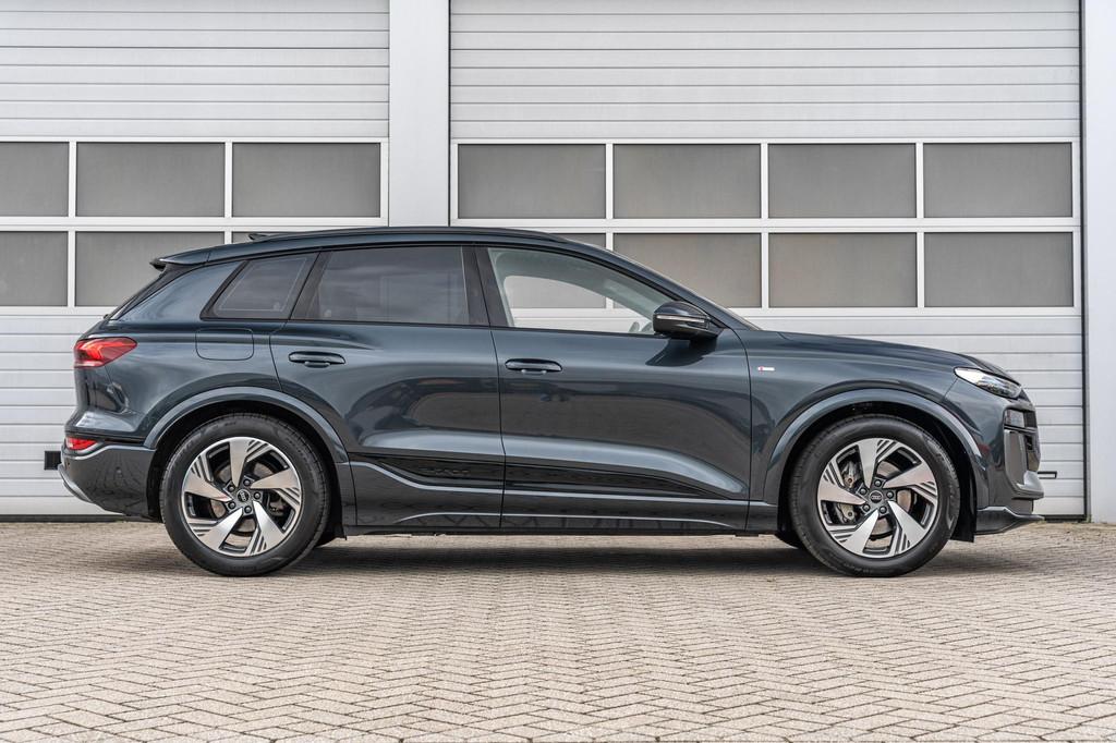 Audi Q6 e-tron Performance 306pk Advanced edition 100 kWh |, Auto's, Audi, Automaat, Gebruikt, 2000 kg, Parkeerassistent