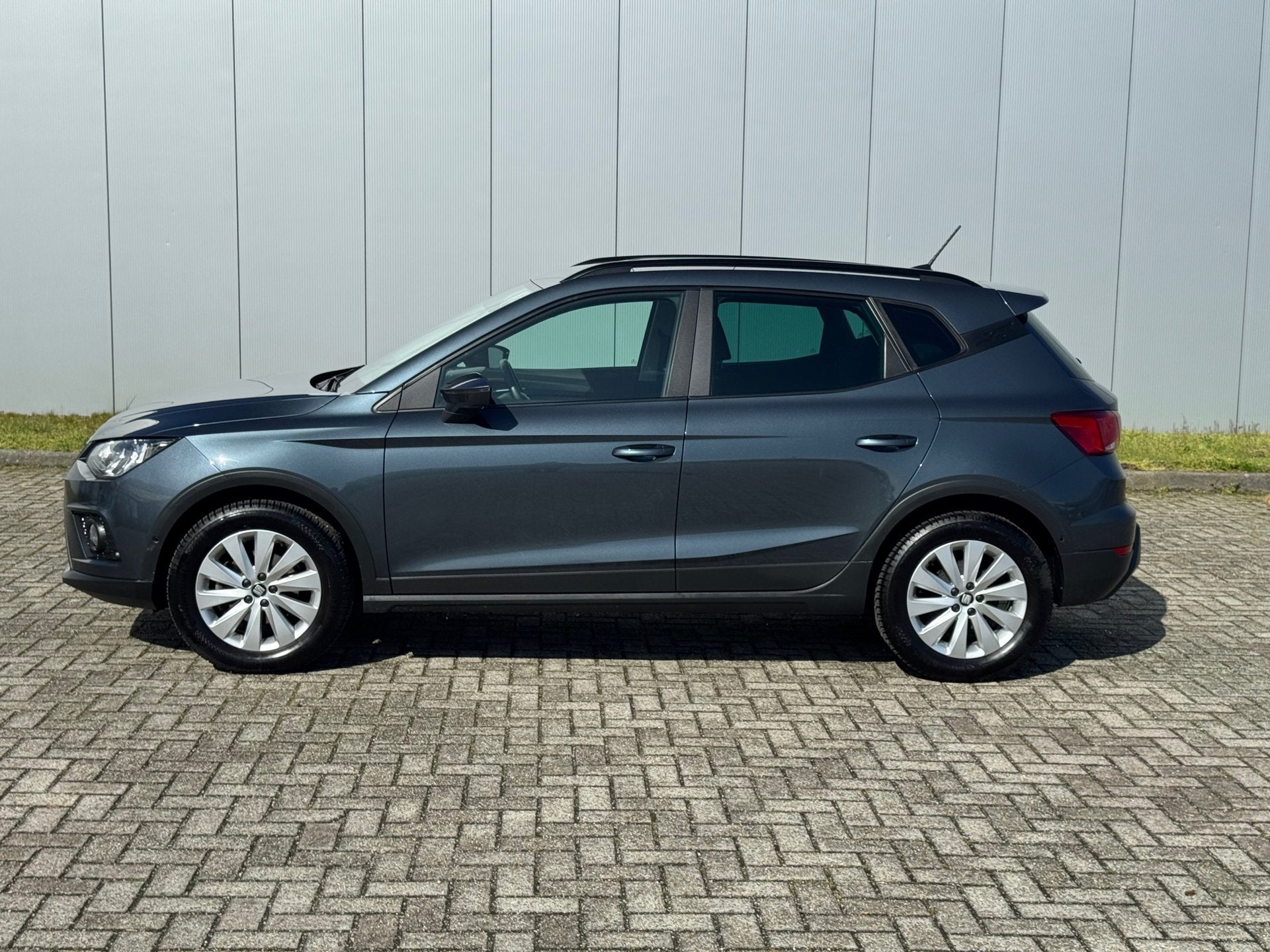 Seat Arona 1.0 TSI Style Business Intense , Climaat control,, Auto's, Gebruikt, 1064 kg, 49 €/maand, Origineel Nederlands