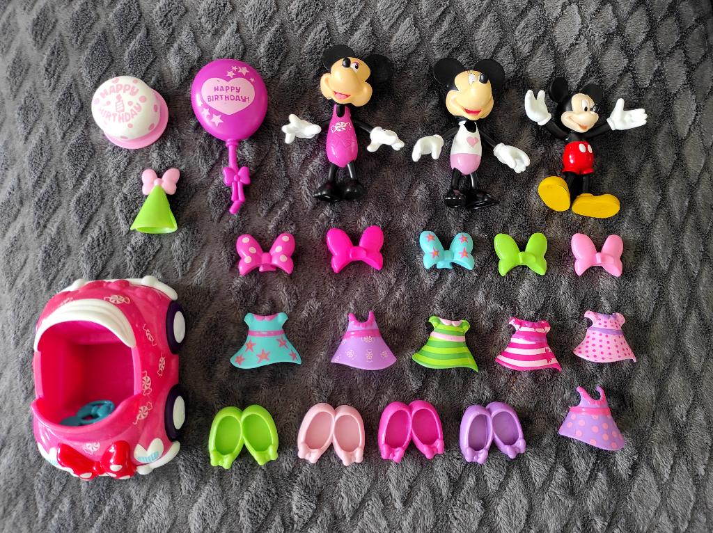 Disney Minnie Mouse Speelfiguren en Auto Set, Ophalen of Verzenden, Mickey Mouse, Gebruikt, Beeldje of Figuurtje