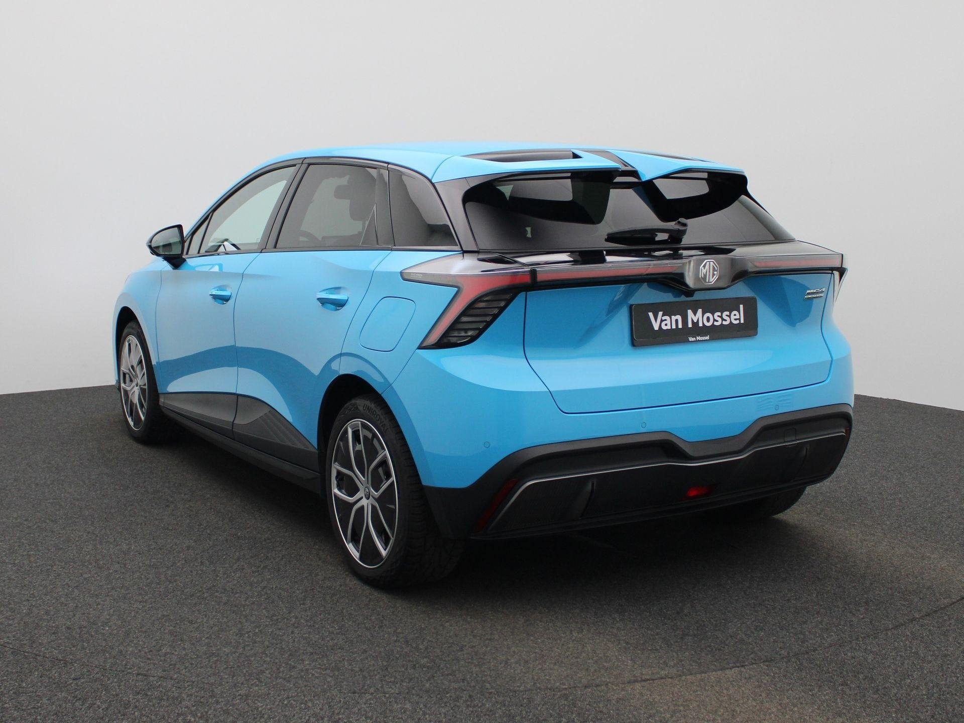 MG 4 64 kWh Luxury | Rondom Camera | Stoelverwarming | Cruis, Auto's, Automaat, 12 maanden, Gebruikt, 1675 kg
