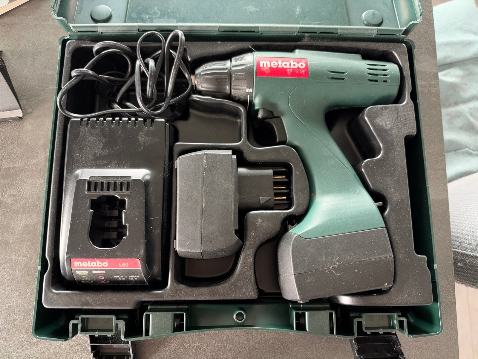 Metabo BE 12 SP Boor- en schroefmachine, Ophalen, Gebruikt, Variabele snelheid, Boor- en Schroefmachine