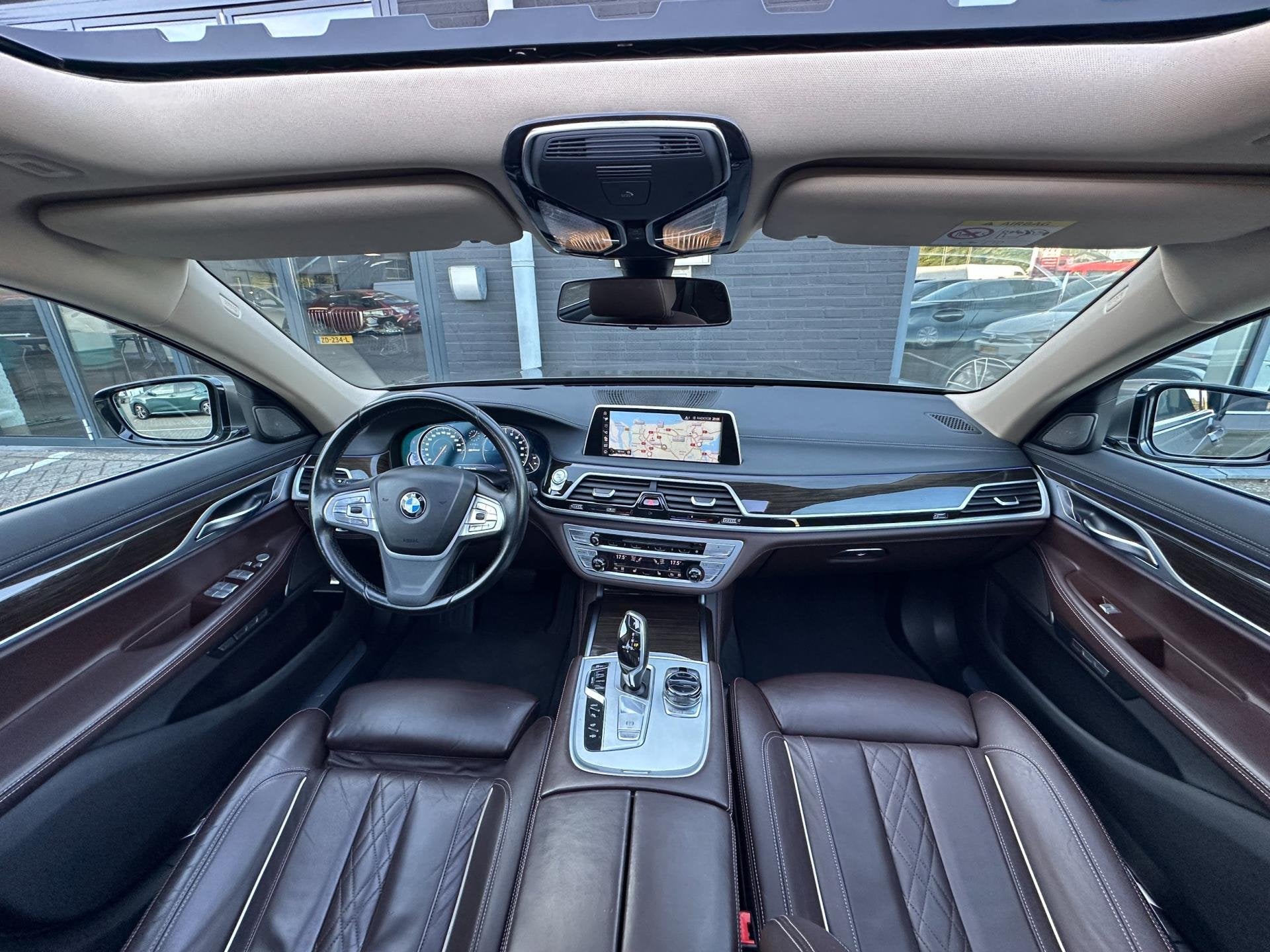 BMW 7-serie 740Le iPerformance High Executive/PANO-DAK/360 C, Auto's, Automaat, 1998 cc, Achterwielaandrijving, Gebruikt