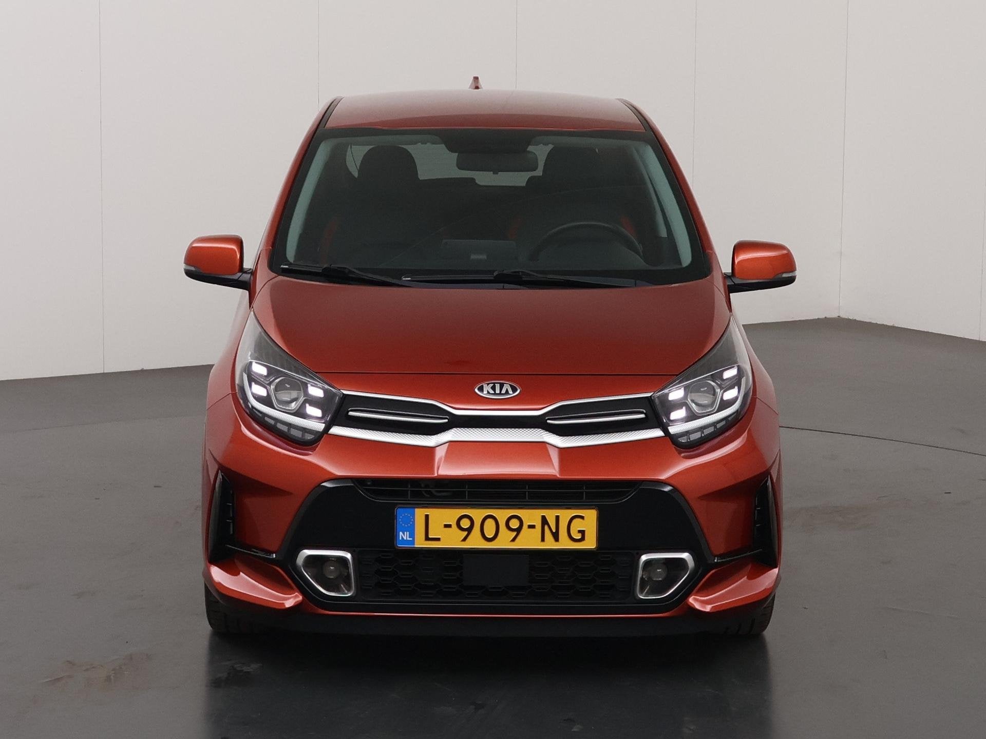 Kia Picanto 1.0 DPi GT-Line | Navigatie | Parkeercamera | Le, Auto's, Voorwielaandrijving, Gebruikt, Overige kleuren, 4 stoelen