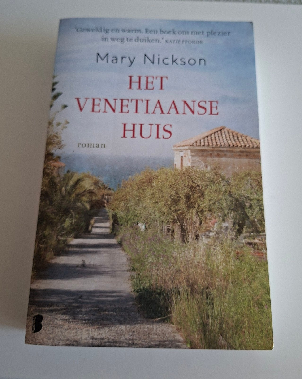 "Het Venetiaanse Huis". Mary Nickson, Roman., Boeken, Ophalen of Verzenden, Gelezen