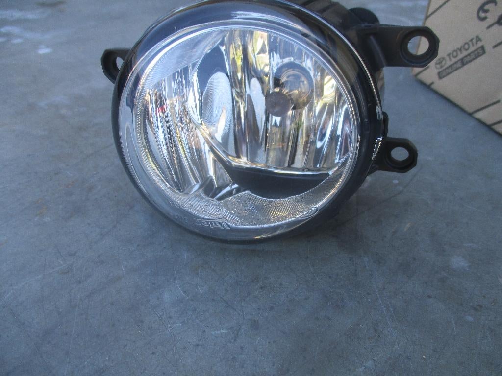 rechter mistlamp lexus CT 200, Auto-onderdelen, Ophalen, Nieuw, Lexus