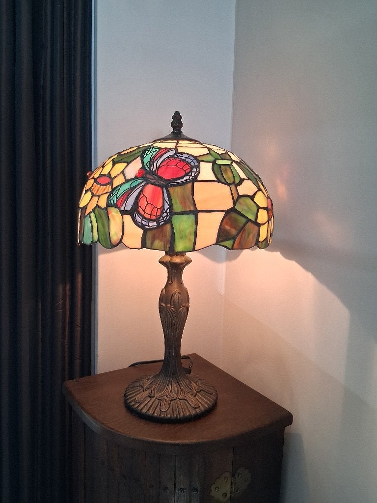 Tiffany tafellamp, Huis en Inrichting, Ophalen, Met schakelaar, Gebruikt, Glas