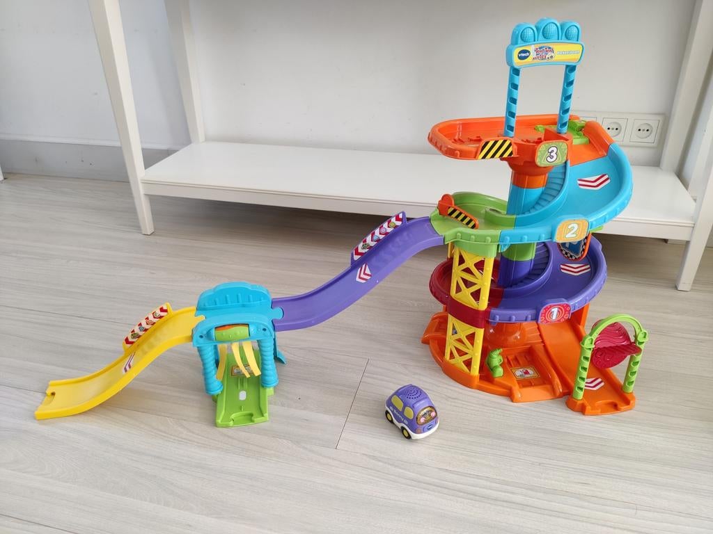 Vtech toet toet auto parkeertoren, Kinderen en Baby's, Speelgoed | Vtech, Ophalen of Verzenden, Gebruikt
