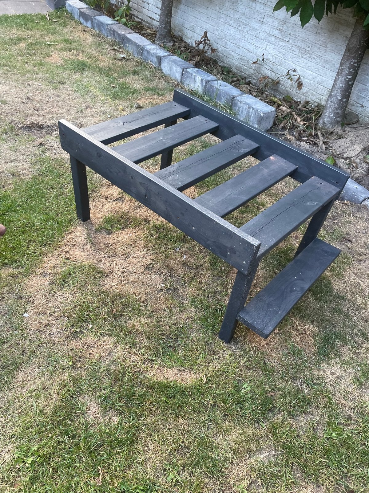 Hondenbed  tuin, Ophalen, Zo goed als nieuw
