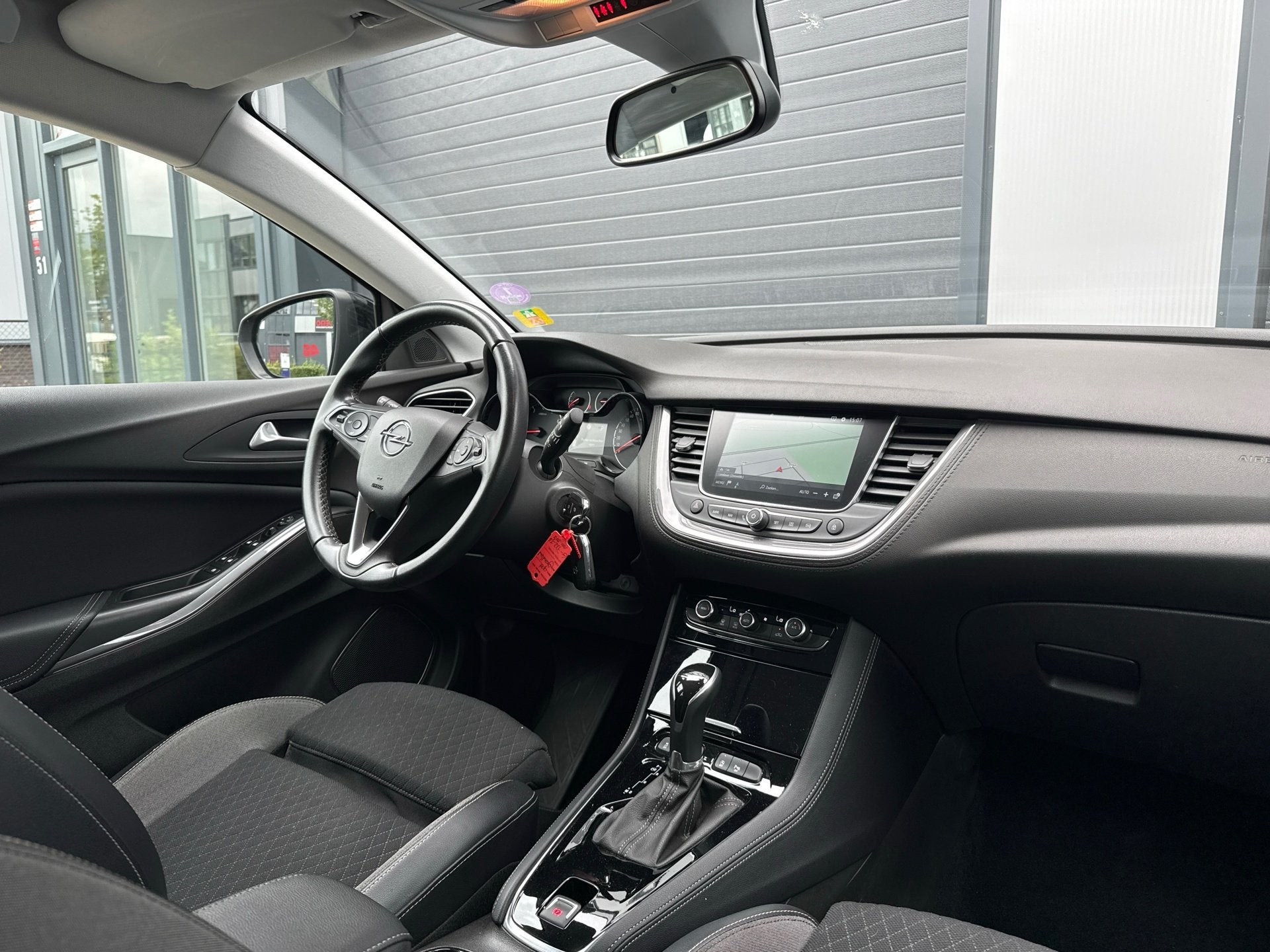 Opel Grandland X 1.2 Turbo 120 Jaar Edition / AUTOMAAT / APK, Gebruikt, 1199 cc, Zwart, Origineel Nederlands