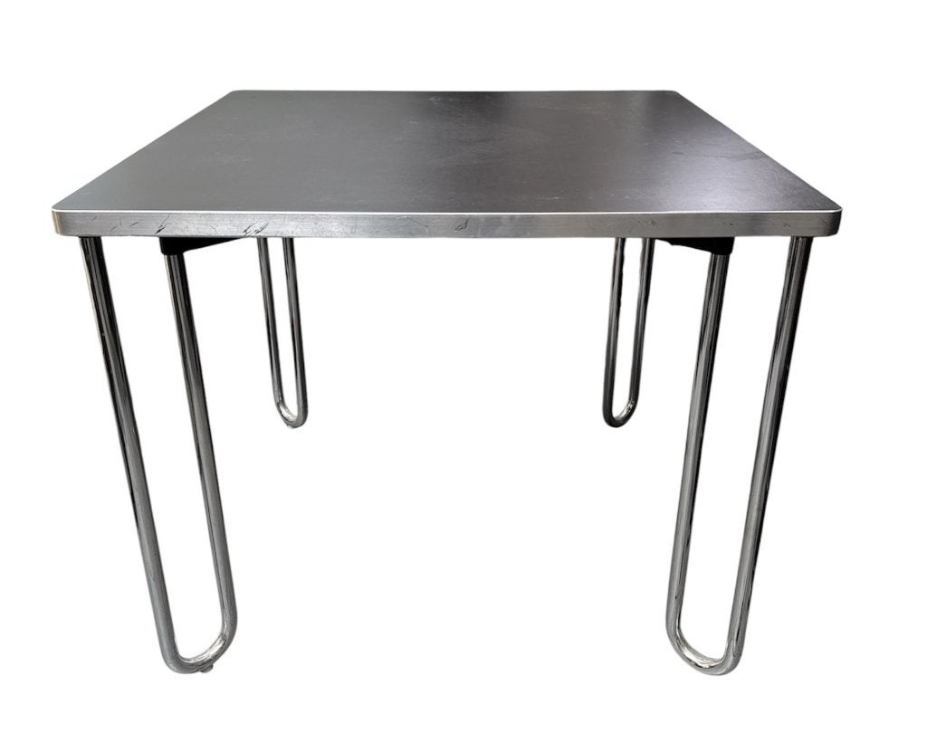 641. Buisframe tafel, Thonet - tweede helft 20e eeuw, Ophalen