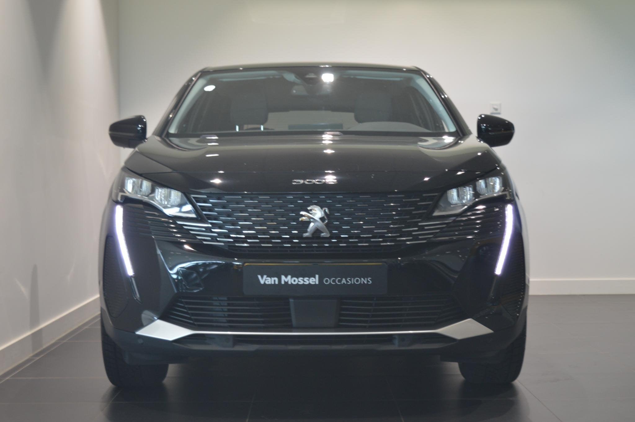 Peugeot 3008 Allure CAMERA + VERWARMBARE VOORSTOELEN + CARPL, Auto's, 12 maanden, Automatische klimaatregeling, Gebruikt, 1199 cc