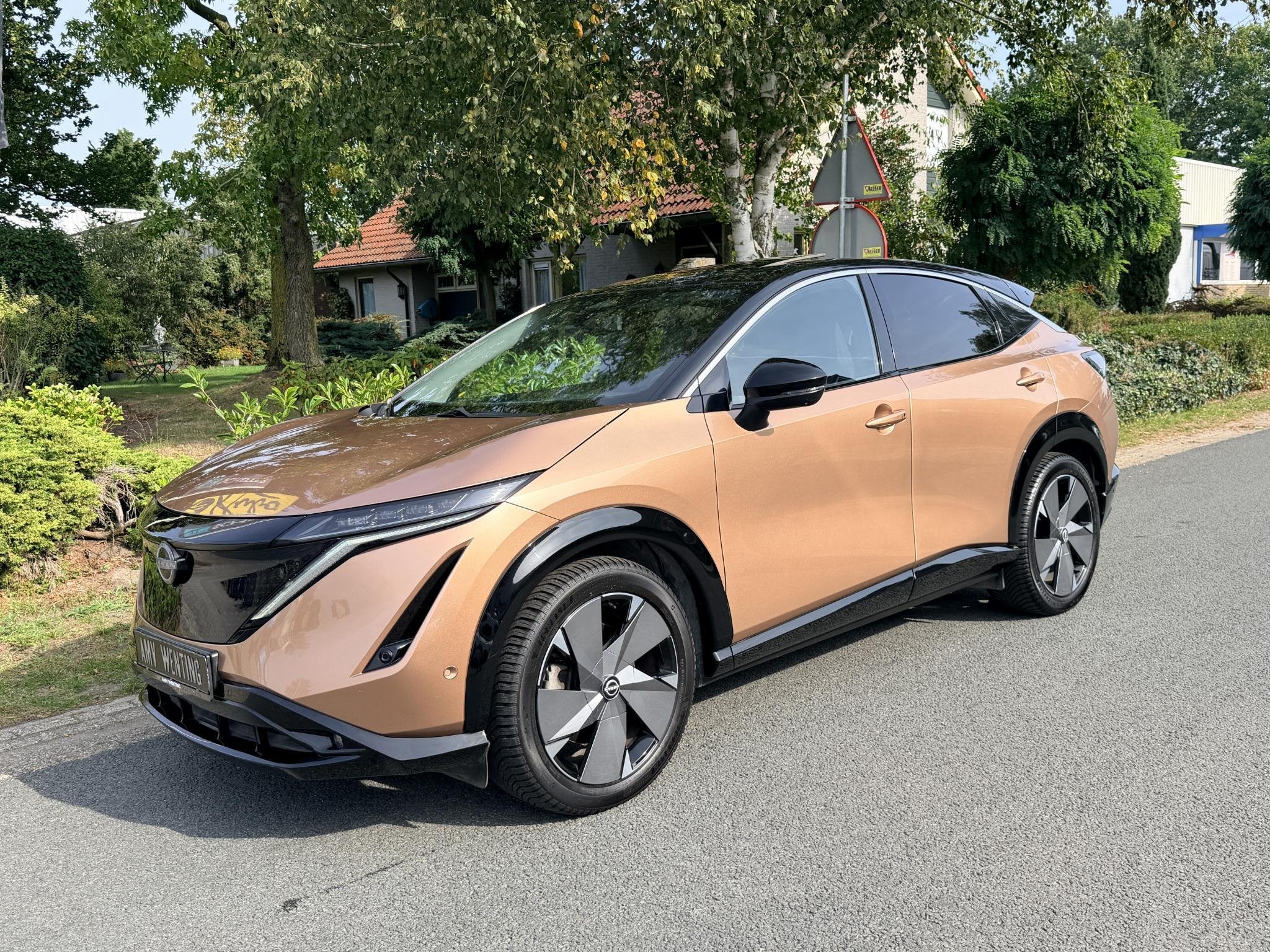 Nissan Ariya Evolve 91 kWh 242PK Pano•Leder, Auto's, Gebruikt, Verwarmde buitenspiegels, 1944 kg, Ariya