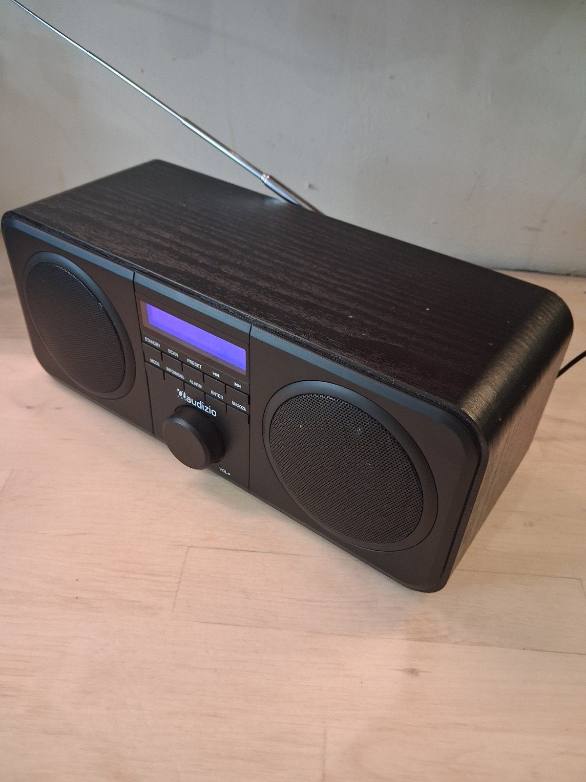 DAB Radio ontvanger Audizio Novara tafelradio, Audio, Tv en Foto, Radio's, Ophalen, Zo goed als nieuw, Radio