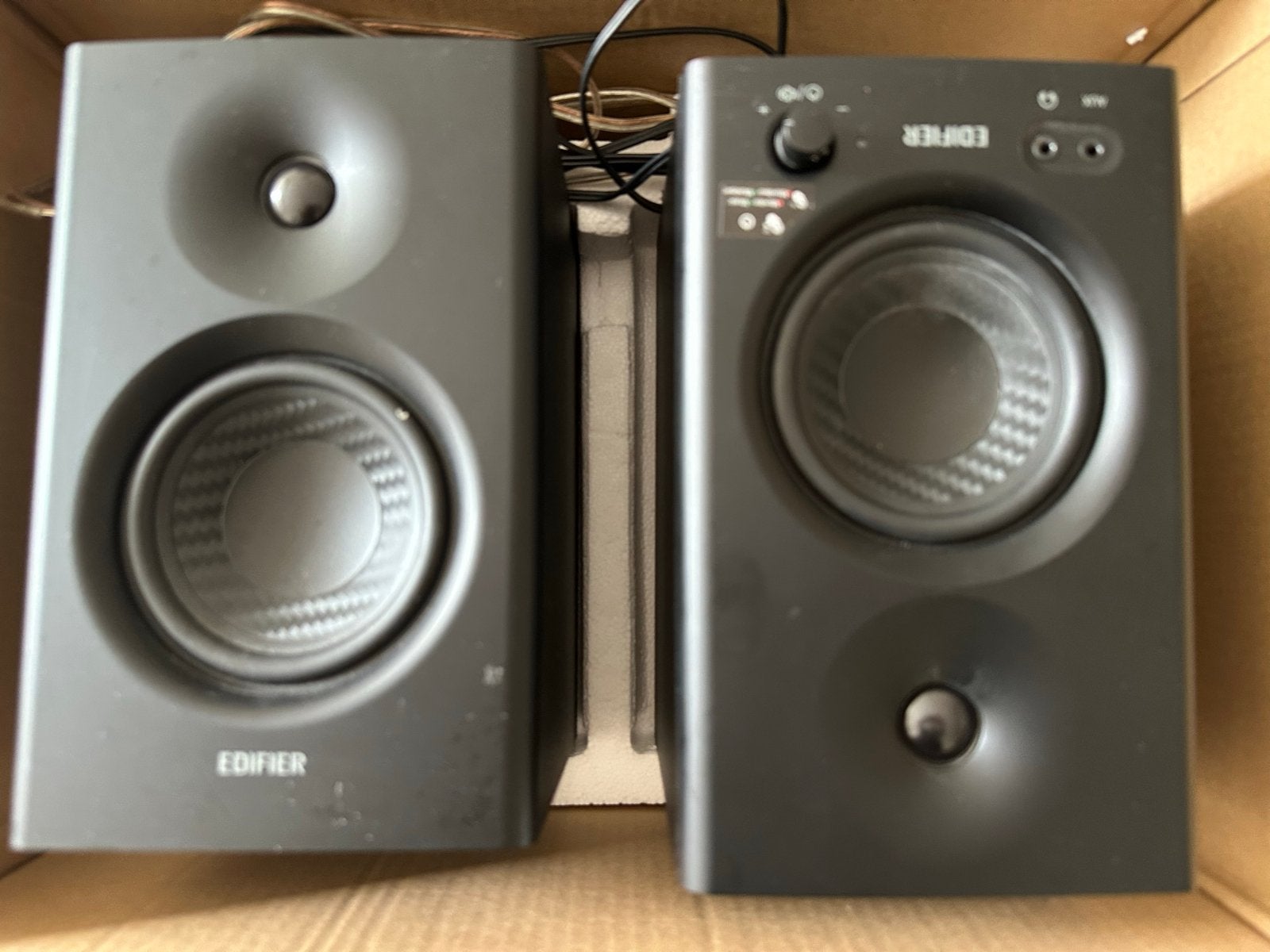Edifier MR4 Studio Monitor Speakers - Zwart, Audio, Tv en Foto, Luidsprekers, Studiomonitor, Zo goed als nieuw, AUX-ingang, Minder dan 60 watt