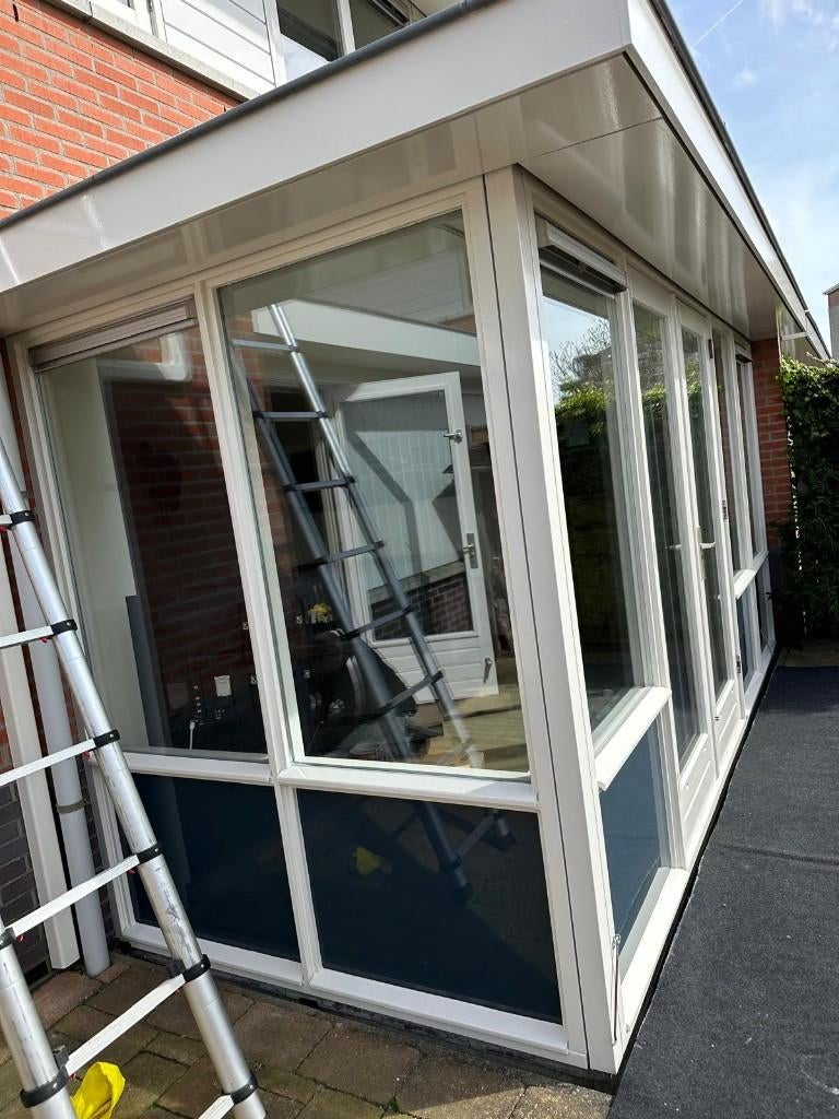 Ervaren schilder – Strak resultaat | Plek beschikbaar, Garantie, Binnenschilderwerk