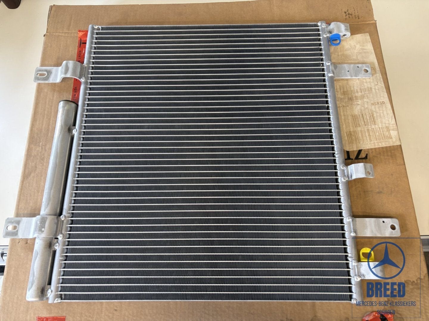 NOS condensor airco voor Mercedes-Benz Atego / Econic A97050, Auto-onderdelen, Vrachtwagen-onderdelen, Nieuw, Ophalen of Verzenden