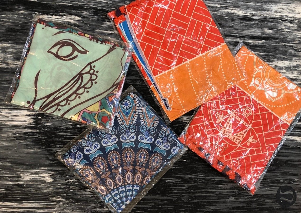 Set van 4 Boheemse Bandana's - Nieuw in Verpakking, Meerkleurig, Boho, Nieuw, Ophalen of Verzenden