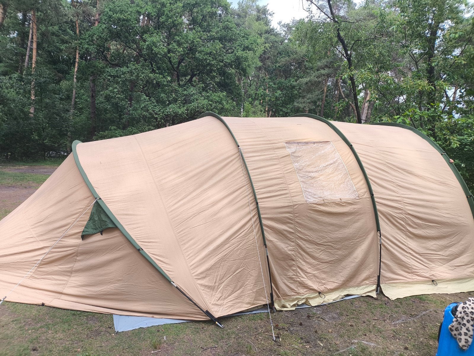 Grote 6 pers tent Hans Stassar, Ophalen, Zo goed als nieuw