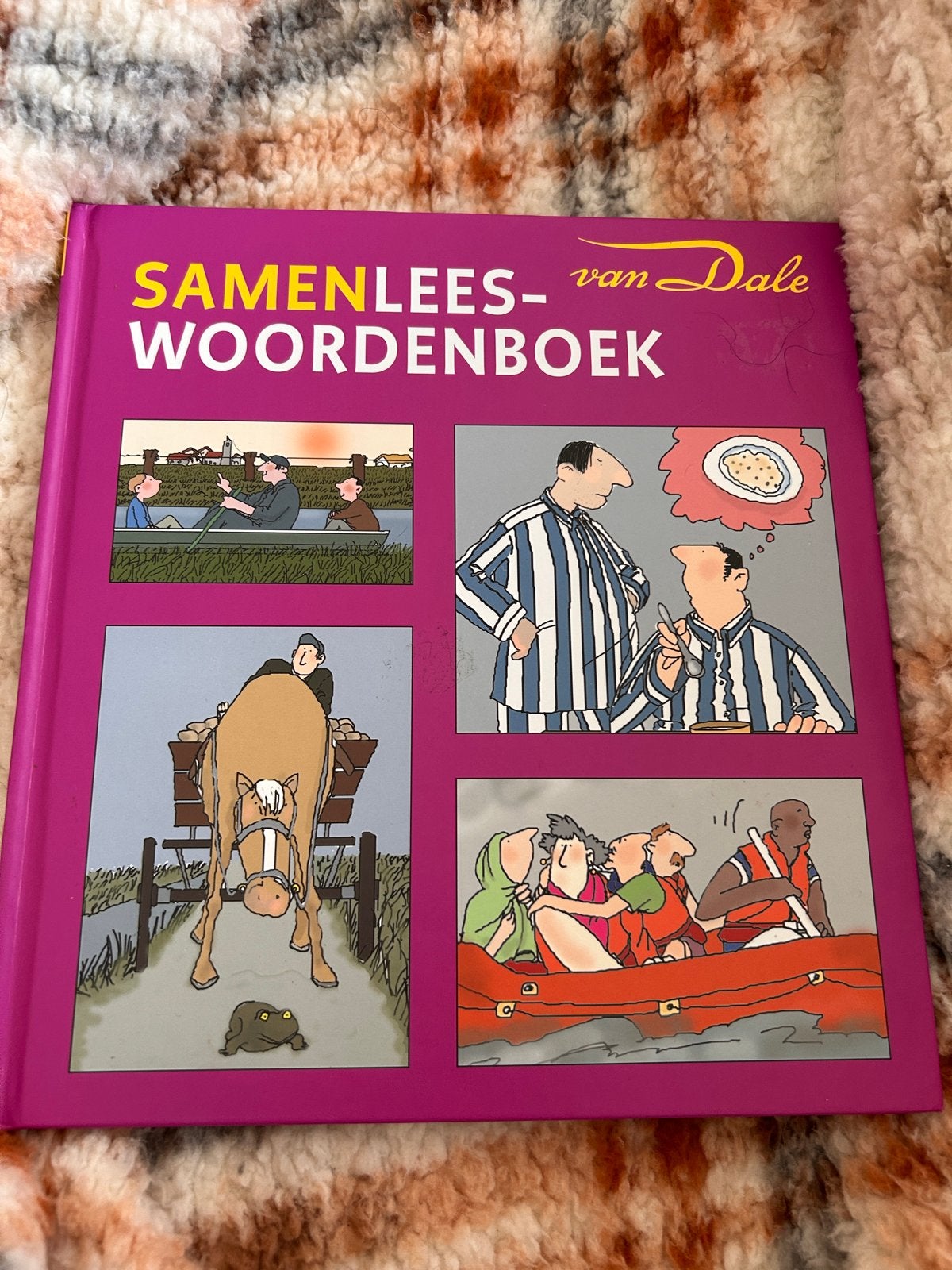 Samenleeswoordenboek van Van Dale - Zo goed als nieuw, Boeken, Ophalen of Verzenden, Zo goed als nieuw, Van Dale, Nederlands