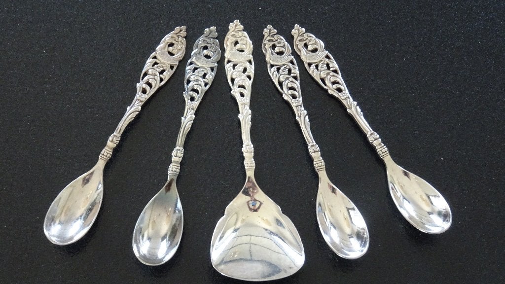 Suikerschepje en 4 Lepeltjes ( Kraanvogel ), Antiek en Kunst, Ophalen of Verzenden