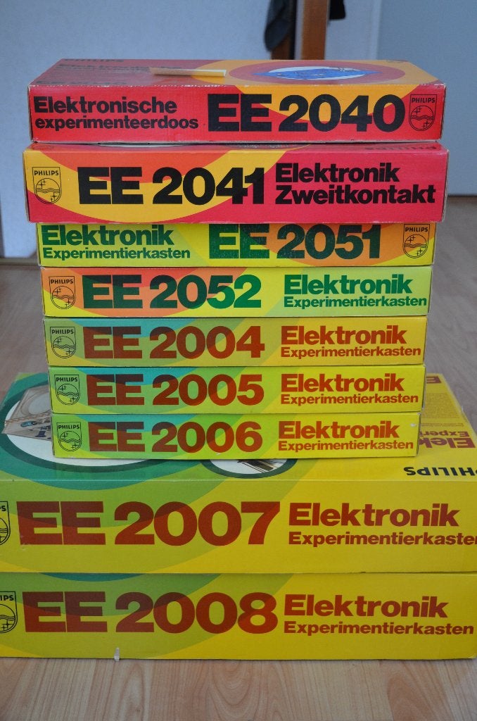Philips EE2007, EE2208  Elektronische experimenteerdozen, Ophalen, Zo goed als nieuw