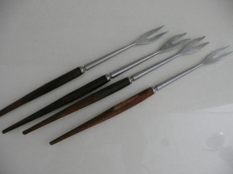 4 retro fondue prikkers hout stainless steel jaren 50 60, Ophalen of Verzenden, Huis en Inrichting