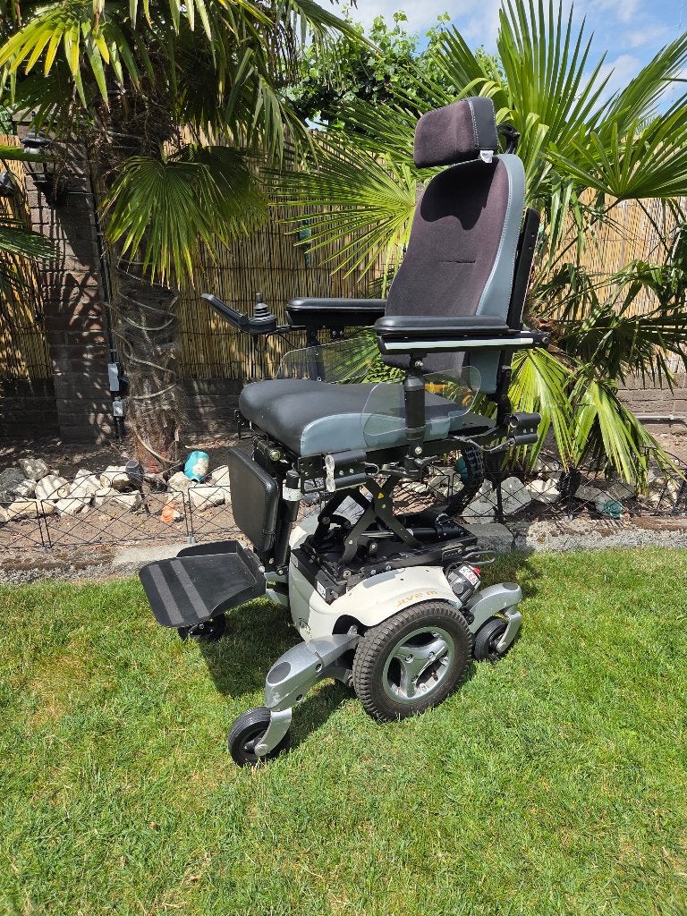 Quickie Jive M elektrische rolstoel zeer mooi, Ophalen, Zo goed als nieuw, Elektrische rolstoel