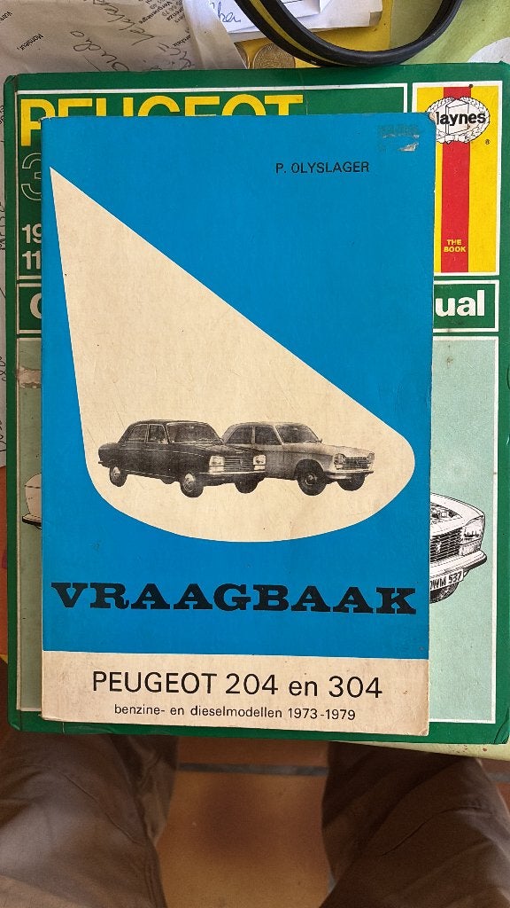 werkplaats handboeken peugeot  304 haynes en olyslager, Verzenden