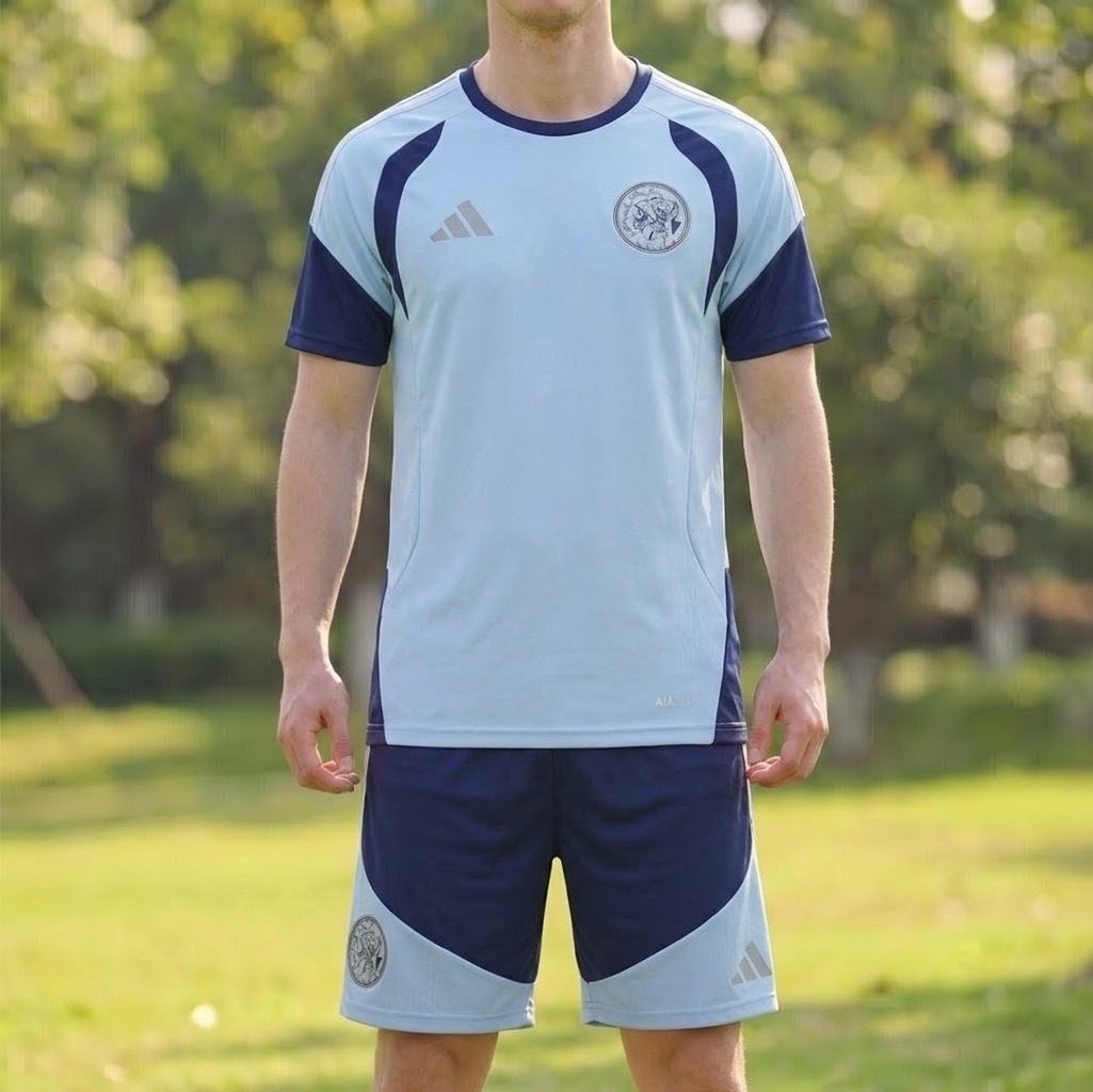 Ajax trainingsset XL, Verzenden, Voetbal, Rood, Maat 56/58 (XL)