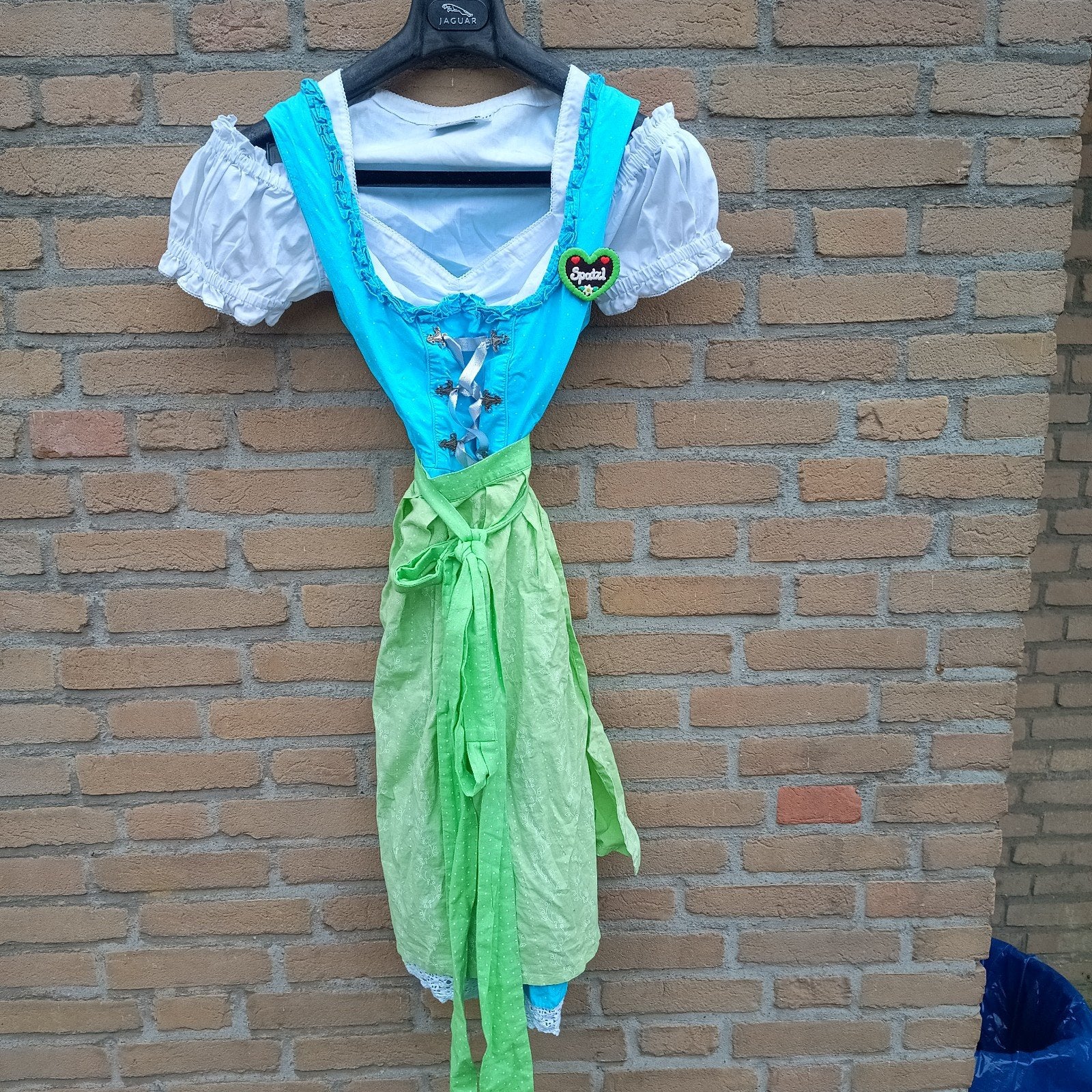 Dirndl set maat 40 jurk blouse en schortje Oktoberfest, Kleding | Dames, Maat 38/40 (M), Ophalen of Verzenden, Overige thema's