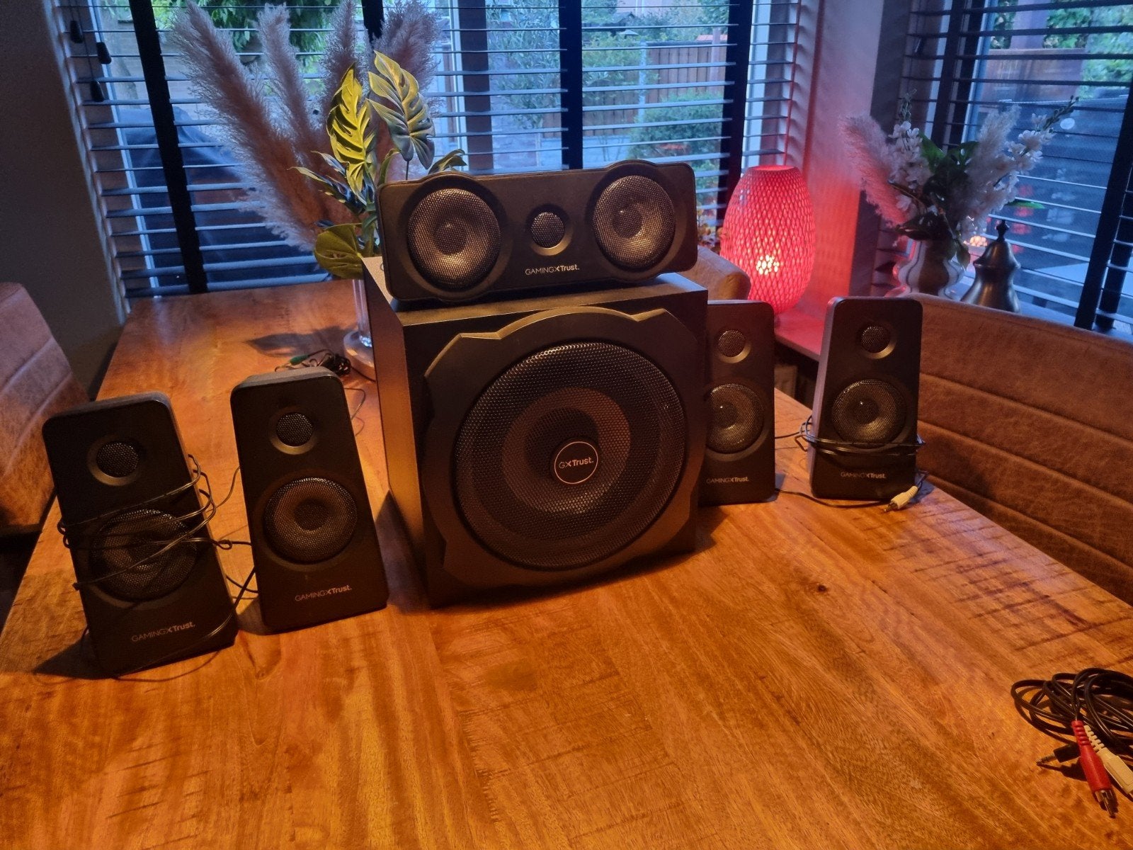 Trust 5.1 Surround Sound set met afstandsbediening, Overige merken, Ophalen of Verzenden, Zo goed als nieuw, Surroundset