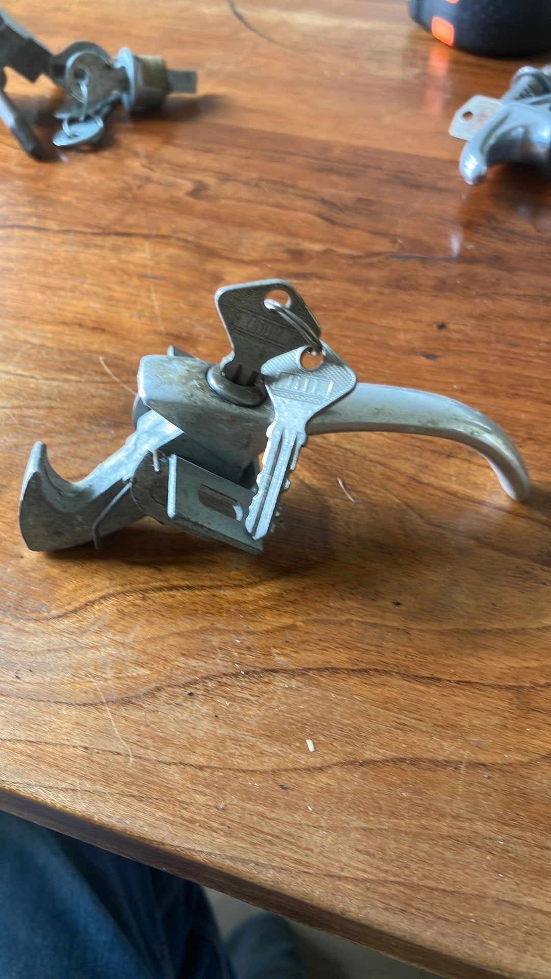 Motorkapslot Fiat 500 / 600 Torino Sleutel 8208, Ophalen of Verzenden