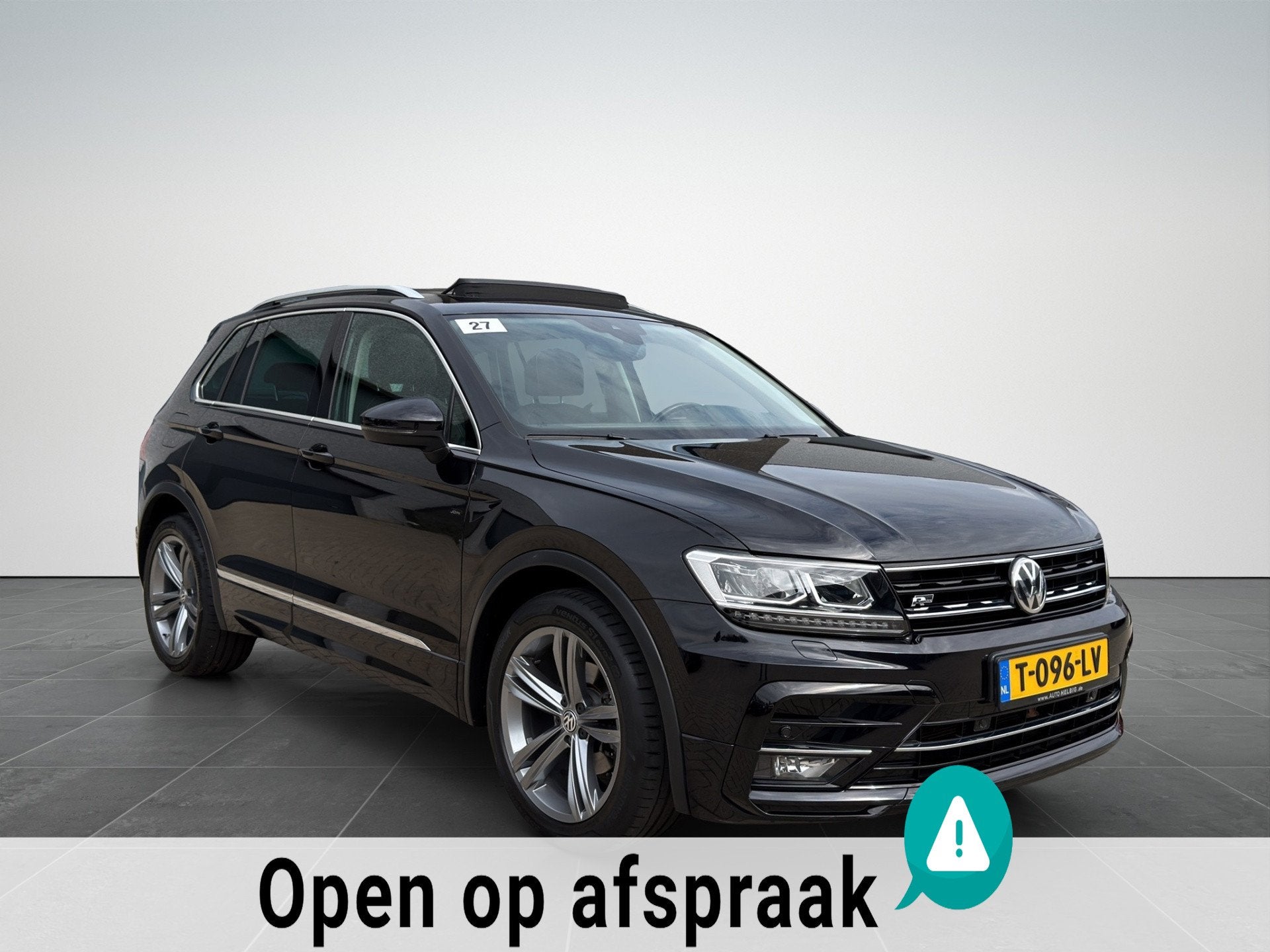 Volkswagen Tiguan 1.5 TSI ACT R-Line|Panoramdak|Trekhaak, Voorwielaandrijving, Dealer onderhouden, Euro 6, 150 pk