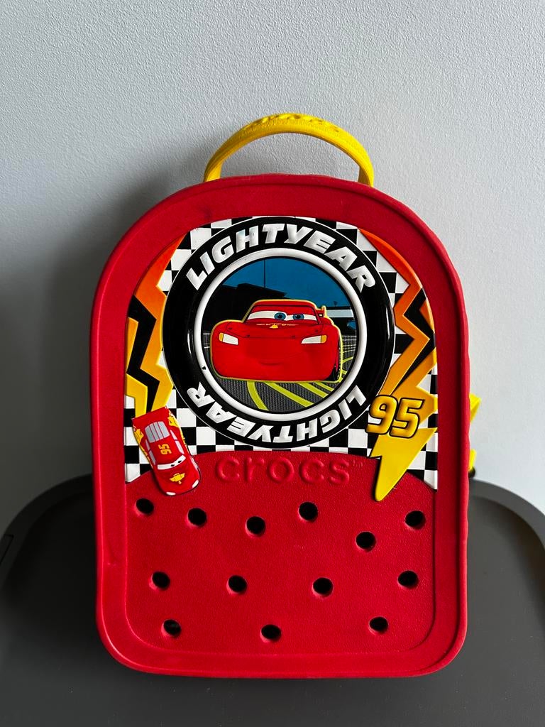 RARE - Crocs Cars Bliksem McQueen rugzak met lichtjes, Kinderen en Baby's, Kindermode-accessoires, Verzenden, Zo goed als nieuw