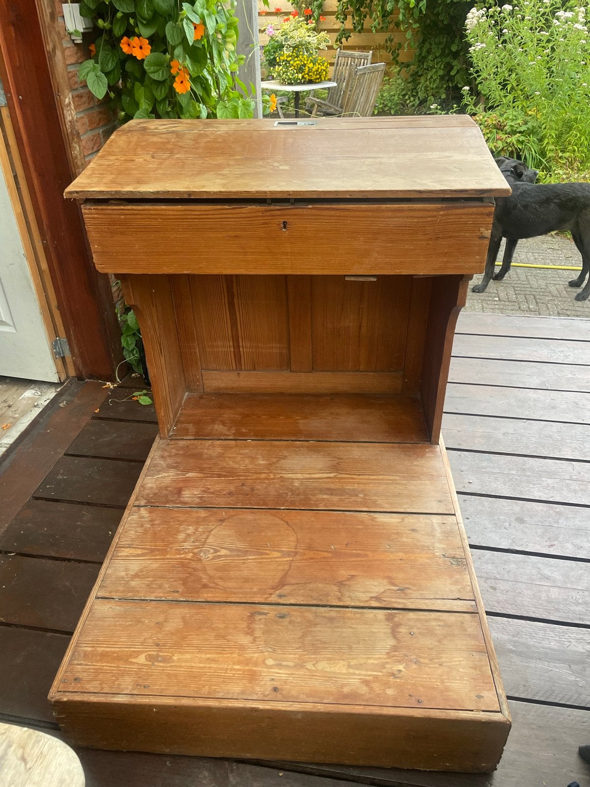 Antiek houten lessenaar, Ophalen