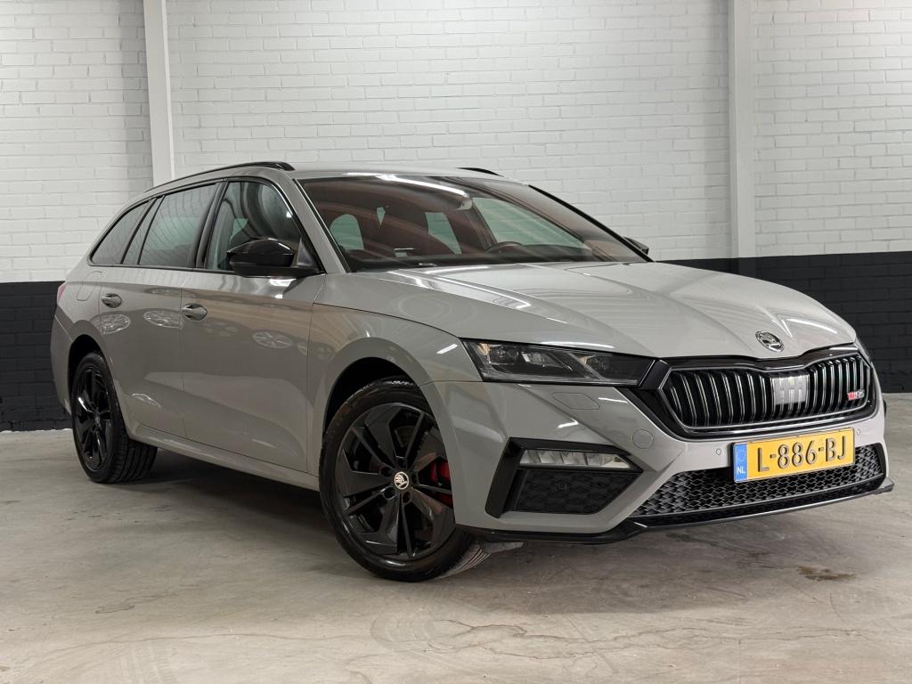 Skoda Octavia Combi 1.4 TSI RS iV Bns 1e Eig! Keyless, Virt., Gebruikt, Euro 6, Hybride Elektrisch/Benzine, 13 kWh